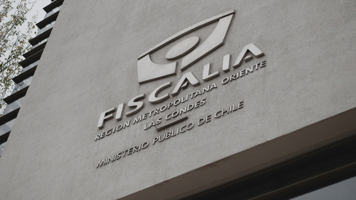 Ministerio Público: 10 fiscales y 32 trabajadores viajaron al extranjero en medio de sus licencias médicas