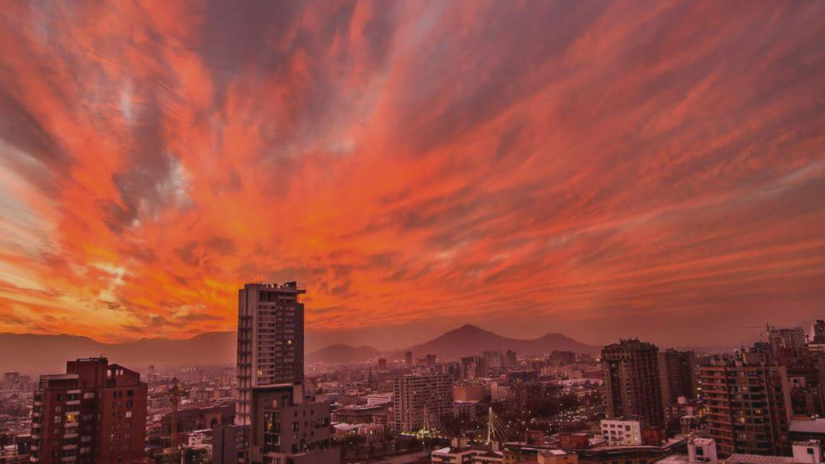 La peligrosa razón de por qué los atardeceres chilenos son tan deslumbrantes