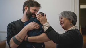 VIDEO - Jeannette Jara visita al presidente Boric y hace guiño a la DC: 