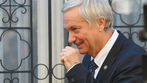 Carrera presidencial en la derecha: las falencias de Evelyn Matthei que abren el apetito de Kast 