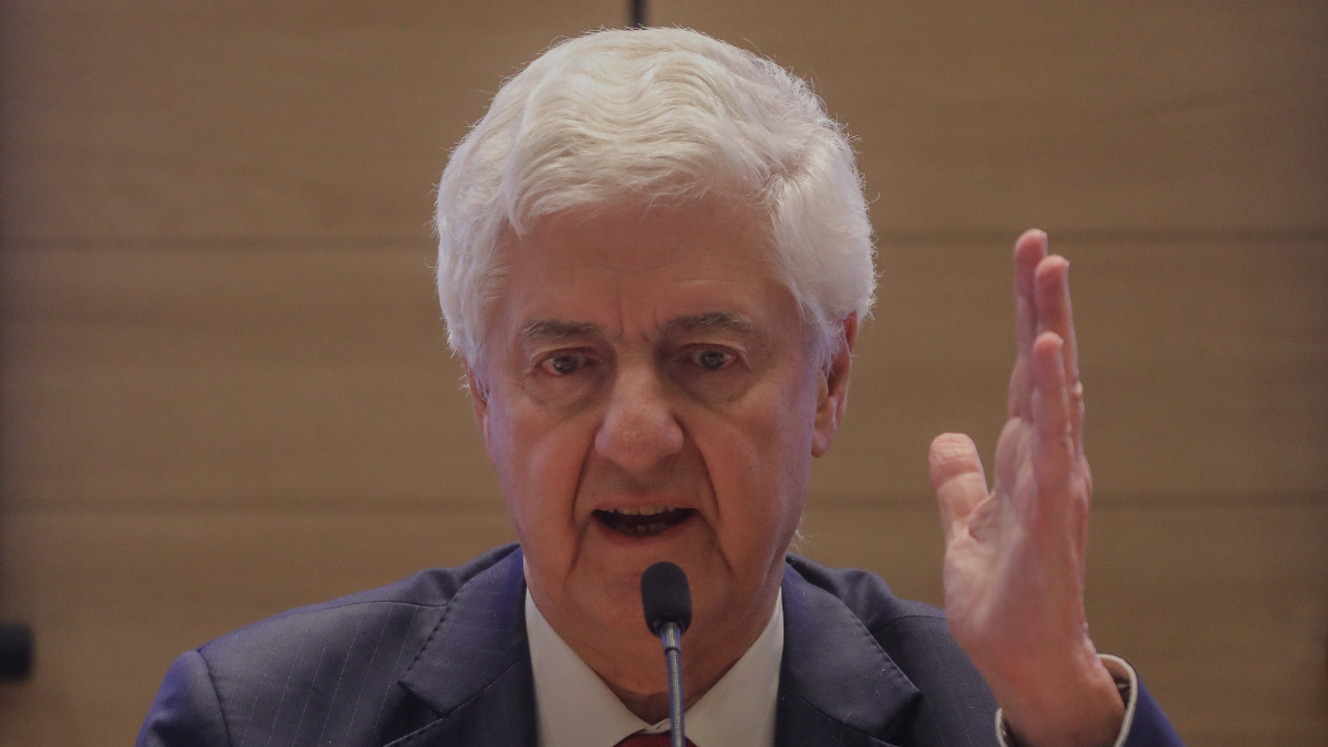 Las disculpas del director del SII al hablar del 