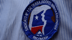 La práctica antisindical denunciada por trabajadores de Escondida y que terminó con la devolución de millonario bono a la minera
