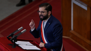 Presidente Boric abordó posible boicot de EEUU por postura sobre Israel y desmintió a embajador Artzyeli