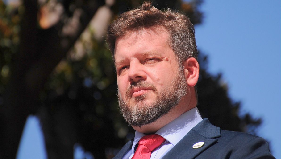 ¿Financiarán campaña de Kaiser?: por qué el Servel le entregará $21 millones al Partido Nacional Libertario