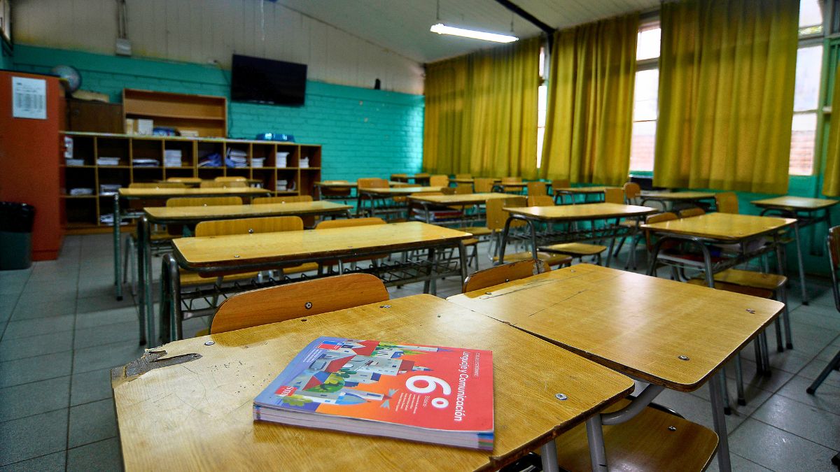 El listado completo de los colegios con clases suspendidas por el sistema frontal