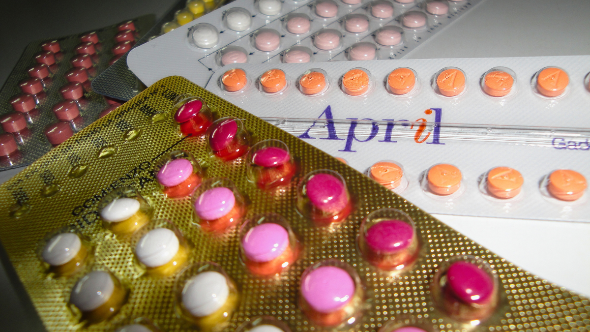 Anticonceptivos deben comprarse con receta médica: cuál es el único que no lo requiere