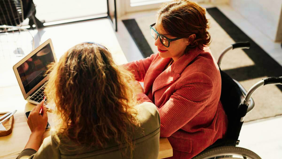 Pago para personas cuidadoras: revisa los requisitos para acceder al bono