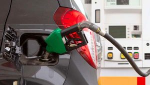 Estas son las cinco comunas que tienen la gasolina más barata de la RM