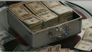 Aduanas, SII y Unidad de Análisis Financiero forman nueva comisión que perseguirá el crimen organizado y lavado de dinero