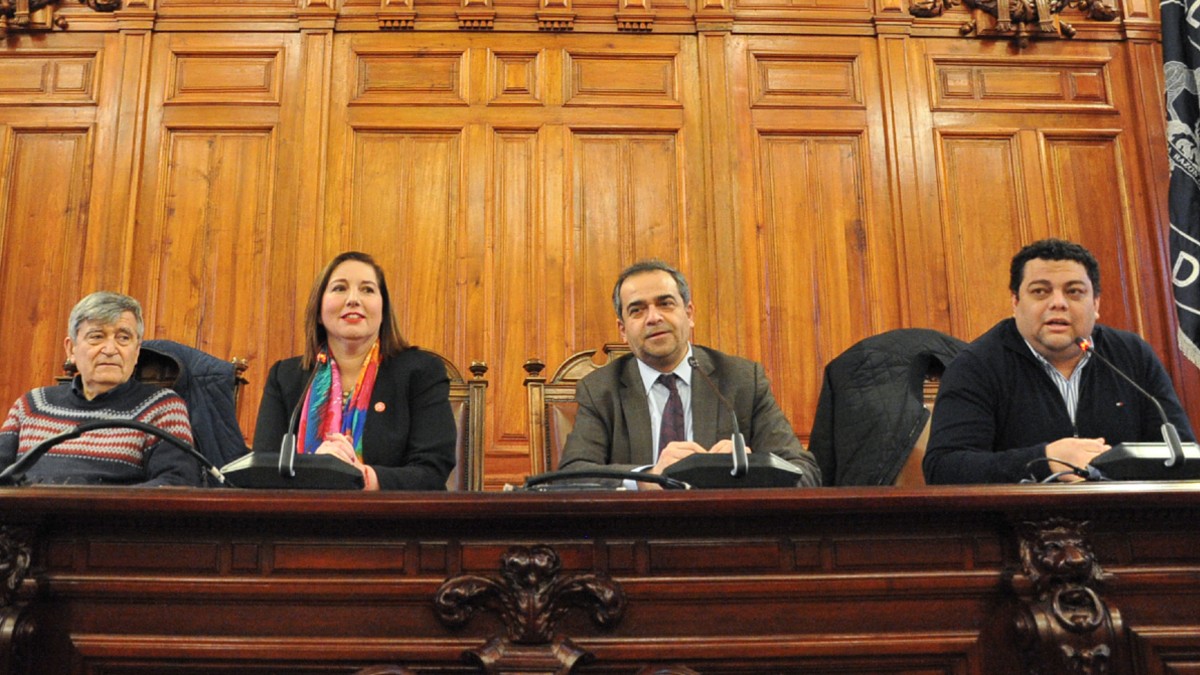 “Estamos en crisis”: la sentida autocrítica del Socialismo Democrático y su incierto futuro tras el fracaso de las primarias