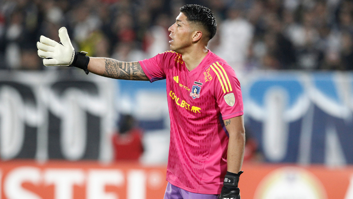 Colo Colo seguiría pagando su sueldo: los detalles de la oferta de Peñarol para fichar a Brayan Cortés