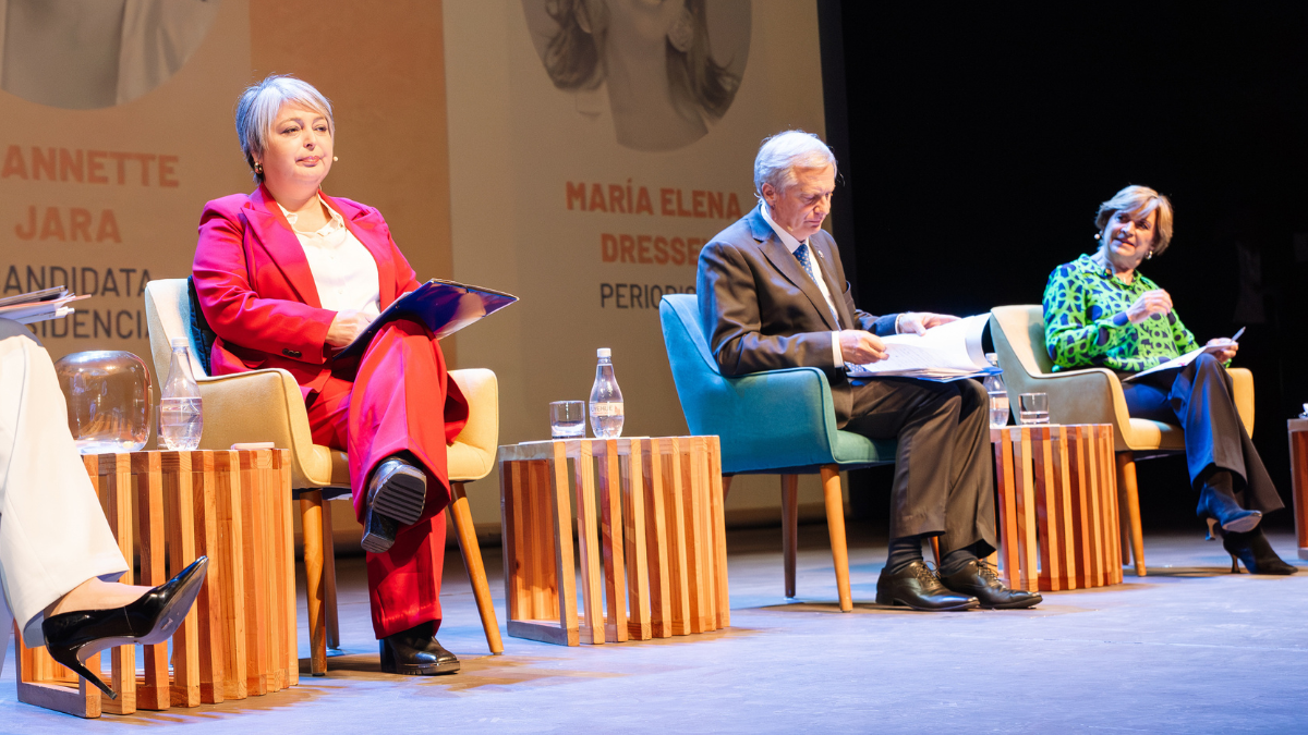 Las primeras definiciones programáticas de los aspirantes a La Moneda previo a la presentación de programas