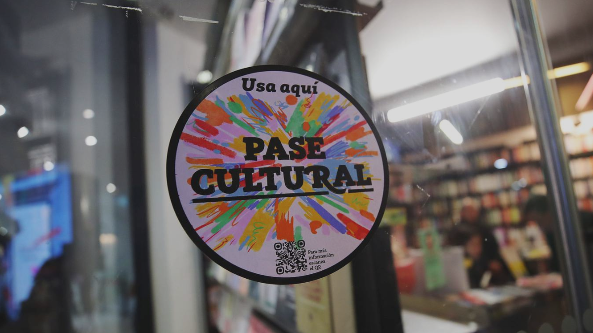 Pase Cultural: cómo acceder a $50.000 para gastar en cines, libros y más