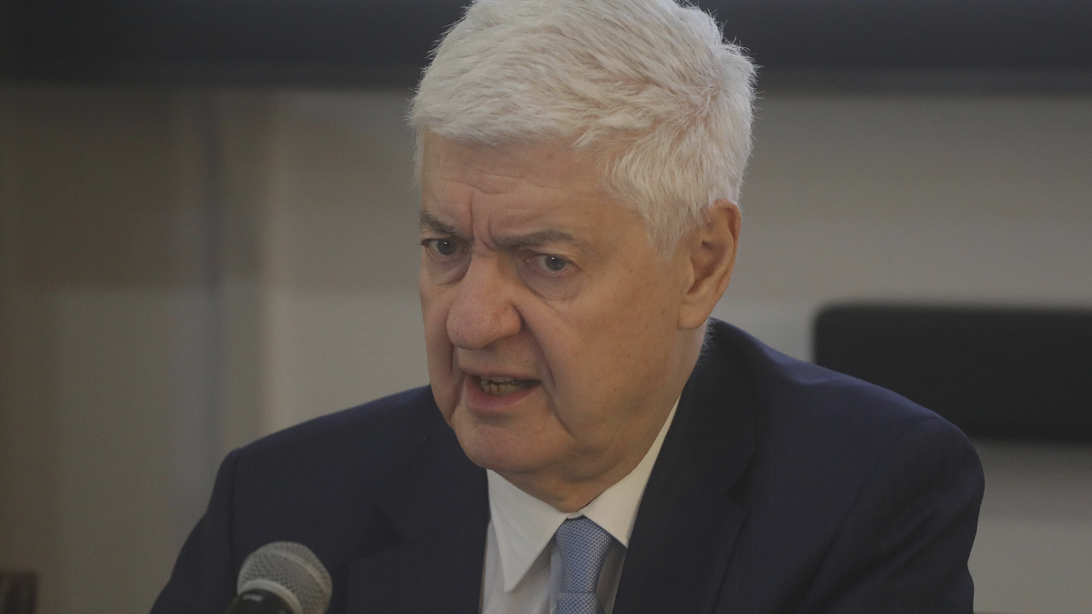 La Moneda explica la salida de Etcheberry del SII: 