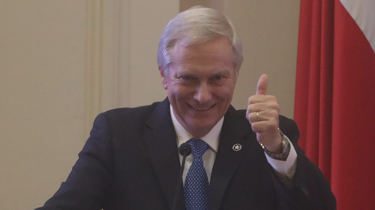 Encuesta Criteria: José Antonio Kast escala cinco puntos y le disputa el liderazgo a Jara