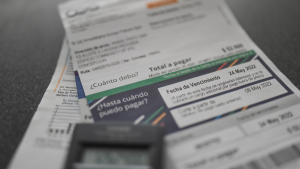 CNE y cobros extras en cuentas de la luz: descarta que sea para pagar compensaciones a clientes
