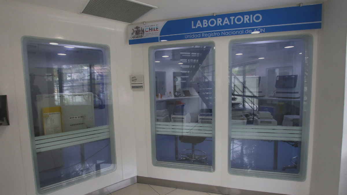 SML y Gendarmería en la mira: Contraloría advierte deficiencias en Registro Nacional de ADN