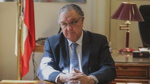 Francisco Huenchumilla adelanta posición DC ante inclusión de aborto en programa de Jara