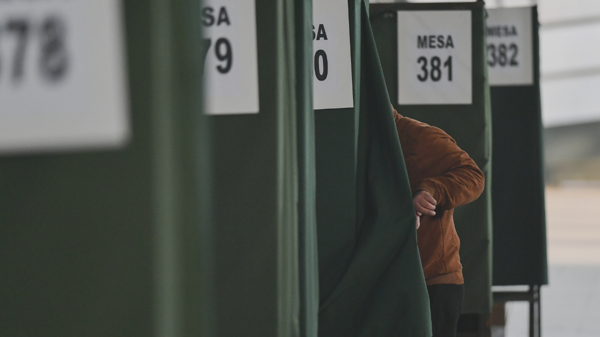 El lado B de las elecciones: colegios y liceos