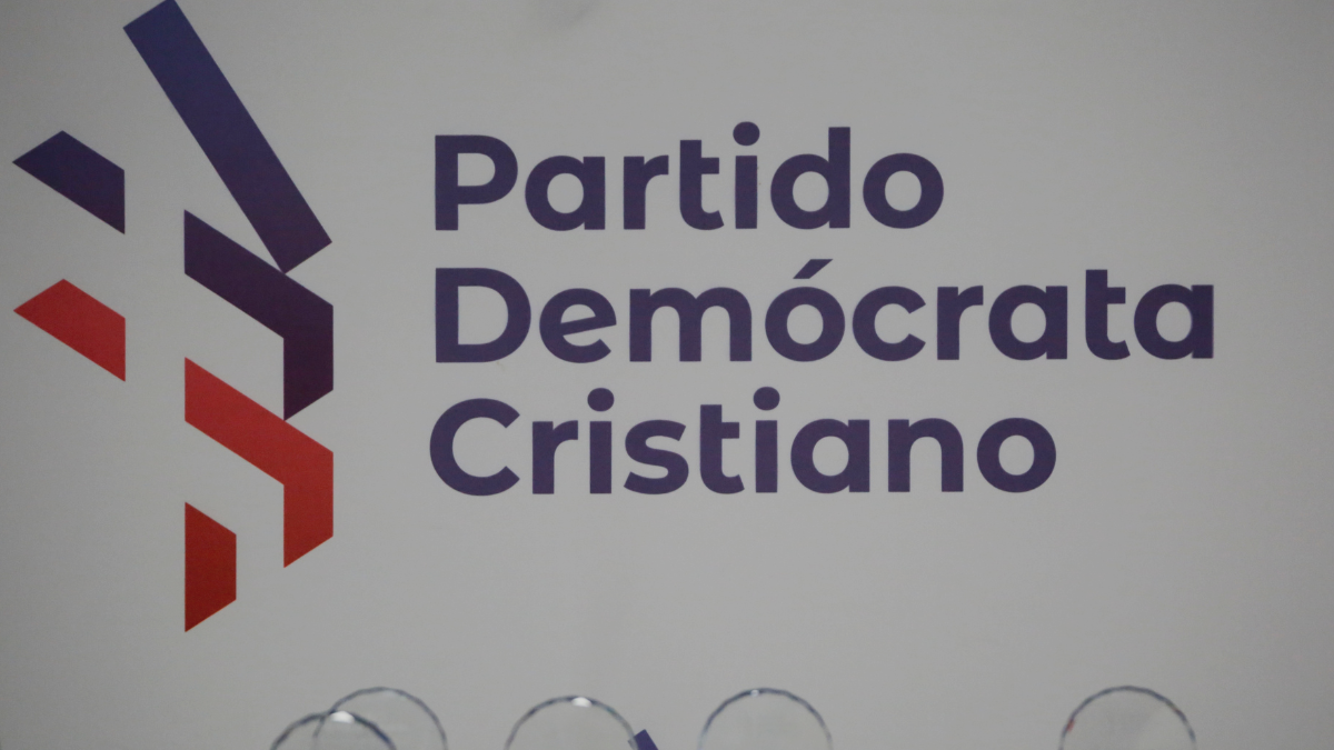 LA DC frente al espejo