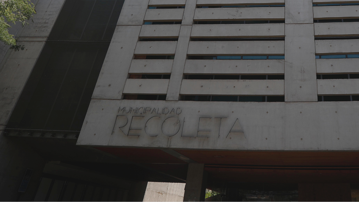 Recoleta: ex director de Corporaciones traspasó más de $17 millones a sus cuentas personales