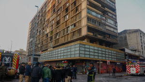 Desbordes confirmó que el edificio incendiado en Santiago Centro podría quedar inhabitable