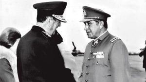Todo lo que revelaron documentos desclasificados en Argentina sobre la venta de armas de Perón a Pinochet