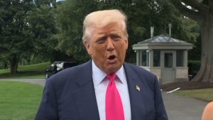 Trump es presionado para liberar documentos de Jeffrey Epstein: los vínculos del presidente con el caso