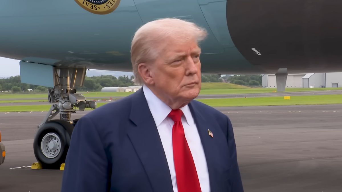 Trump acusa que Epstein 