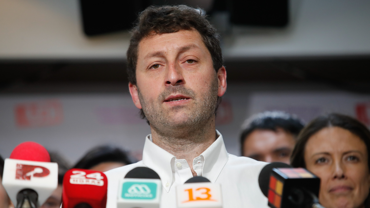 UDI insiste en llamado para acordar lista única parlamentaria de oposición: 