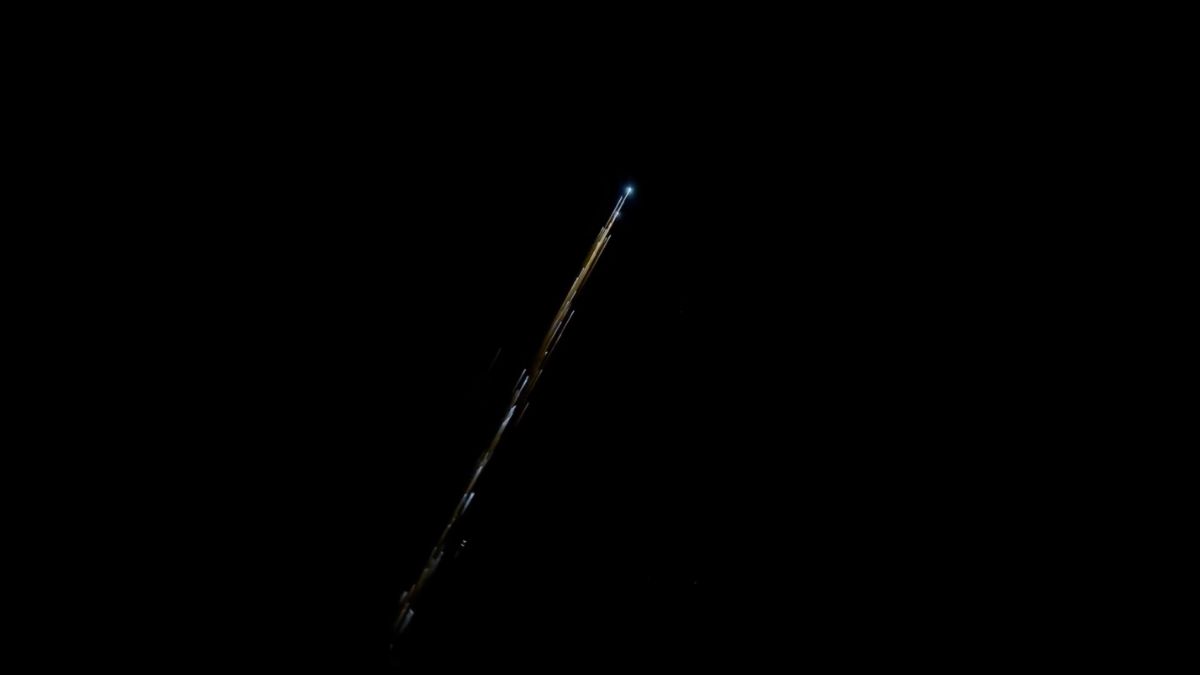 VIDEOS - La verdad que estaría detrás de las luces que se vieron en el cielo del norte del país