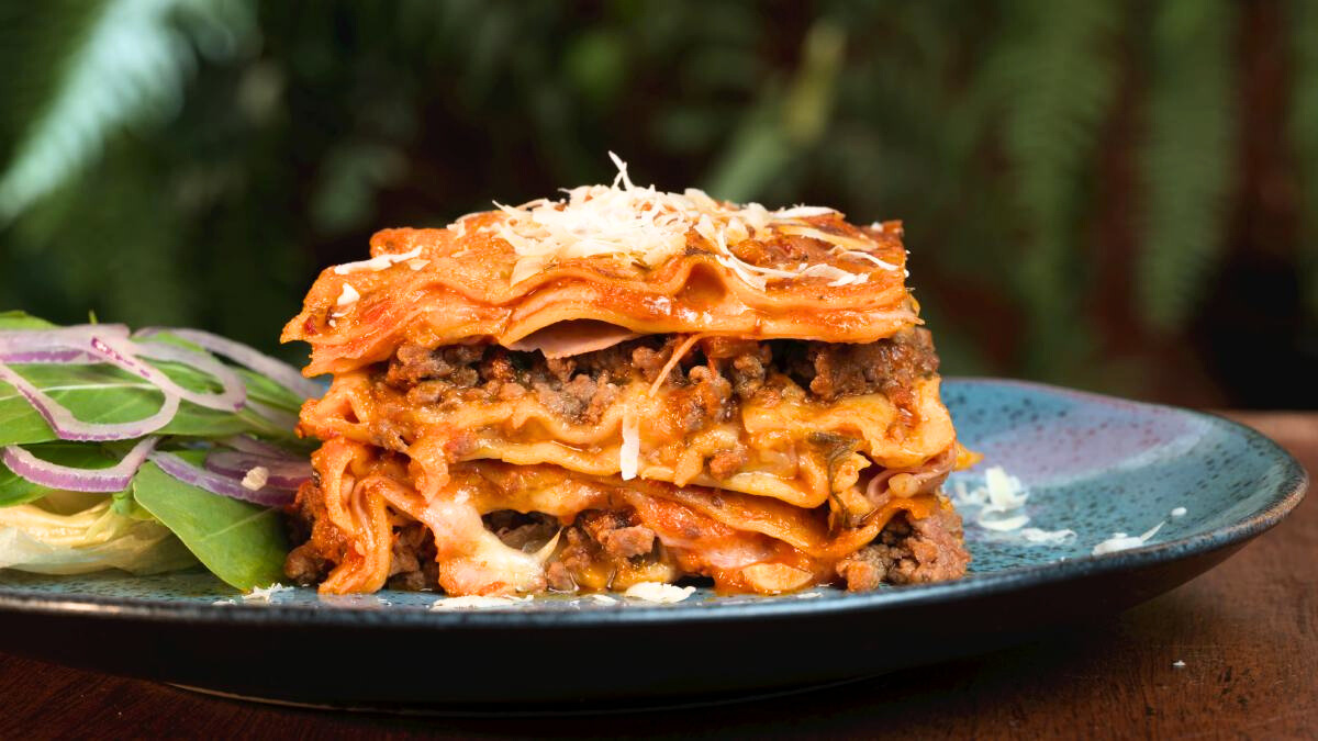 Celebra el Día Mundial de la Lasaña con estas tres recetas irresistibles