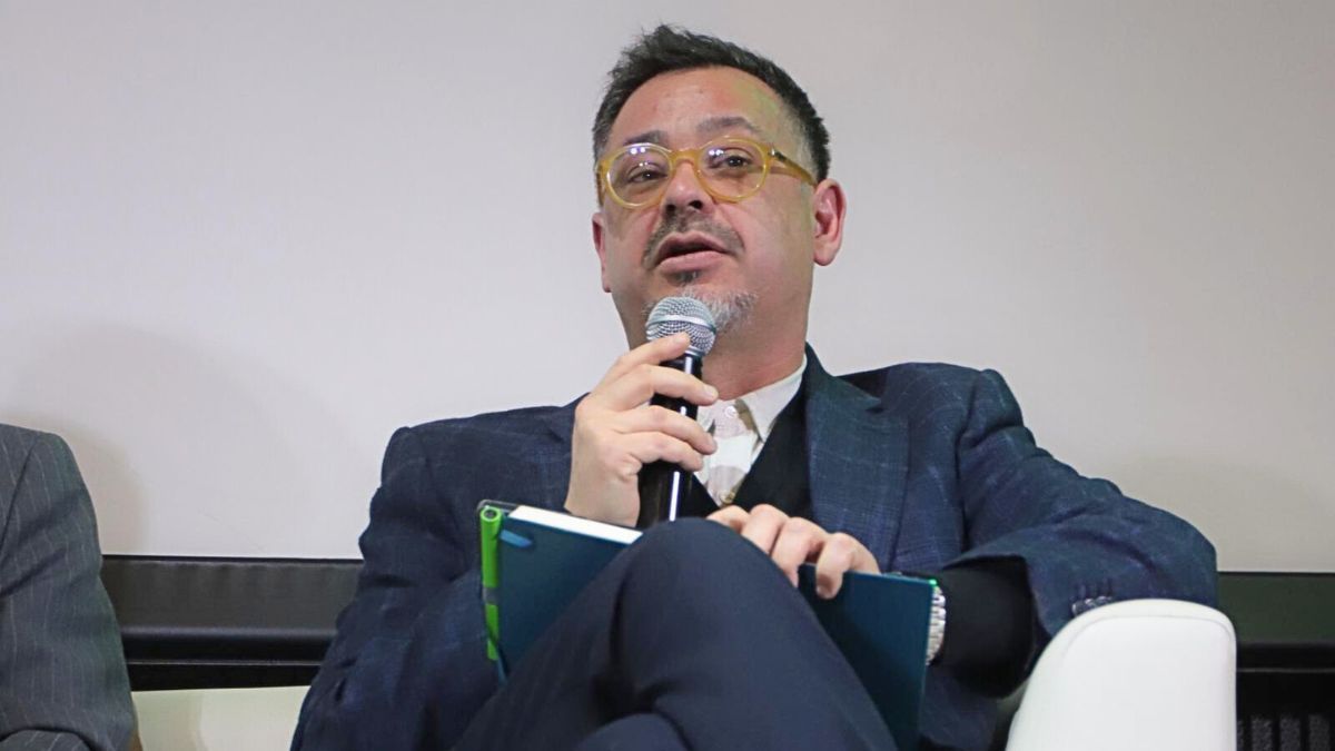 Ex encargado programático de Jara marca distancia del crecimiento al 4% y deja en suspenso vocería económica