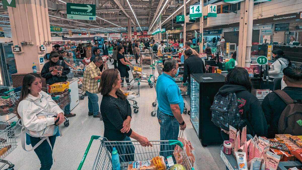 ¿Feriado del 16 de julio es irrenunciable? Así funcionará el comercio este miércoles
