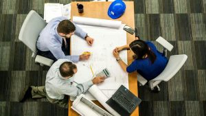 Ofrecen sueldos de hasta $2,6 millones: cómo postular a las ofertas de trabajo en el MOP