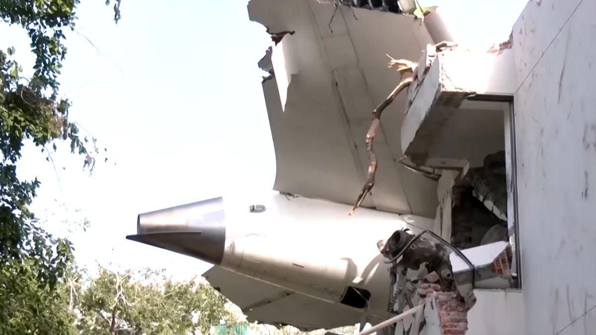 Quienes eran los pilotos de la tragedia de Air India: investigación reveló error en accionar de avión