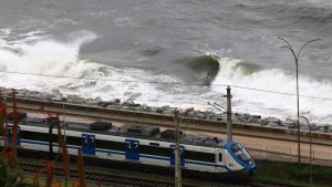 Emiten alerta por sistema frontal que provocará marejadas anormales en 14 regiones del país