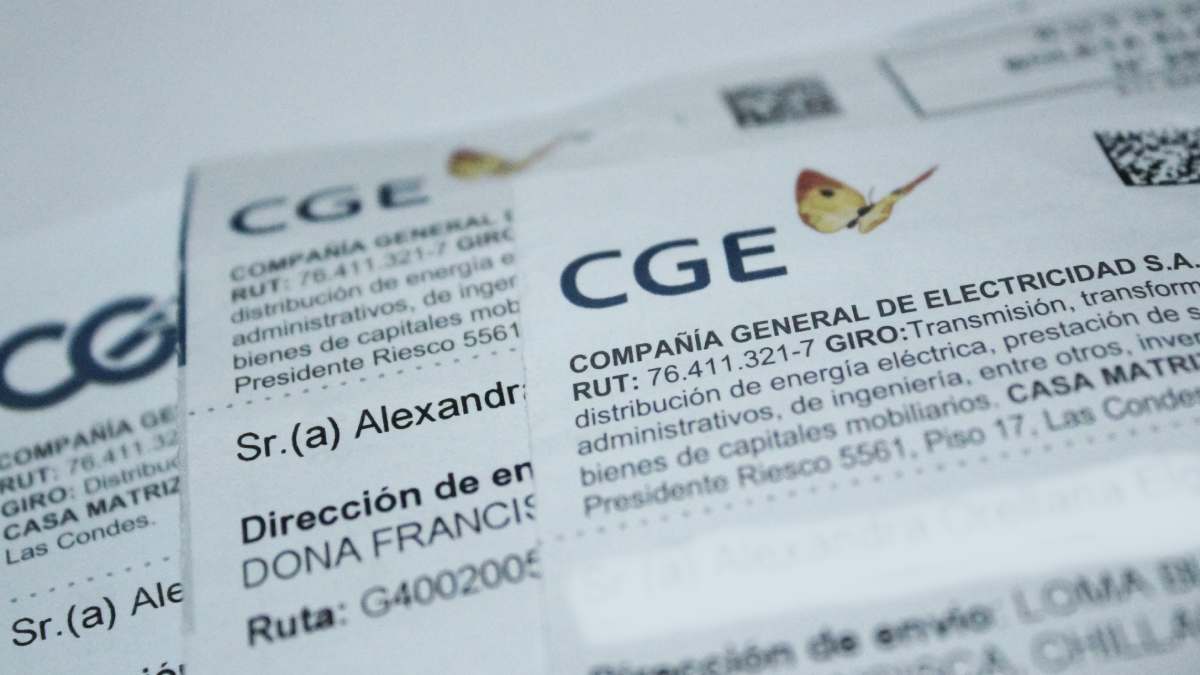 La SEC acusa a CGE por irregularidades en la lectura de medidores y facturación
