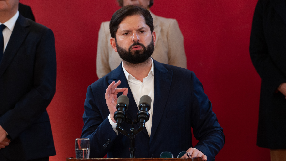 Presidente Boric vuelve a arremeter contra Trump: 
