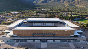 Lleno de fútbol y música: todos los conciertos y partidos que tendrá el Claro Arena este 2025