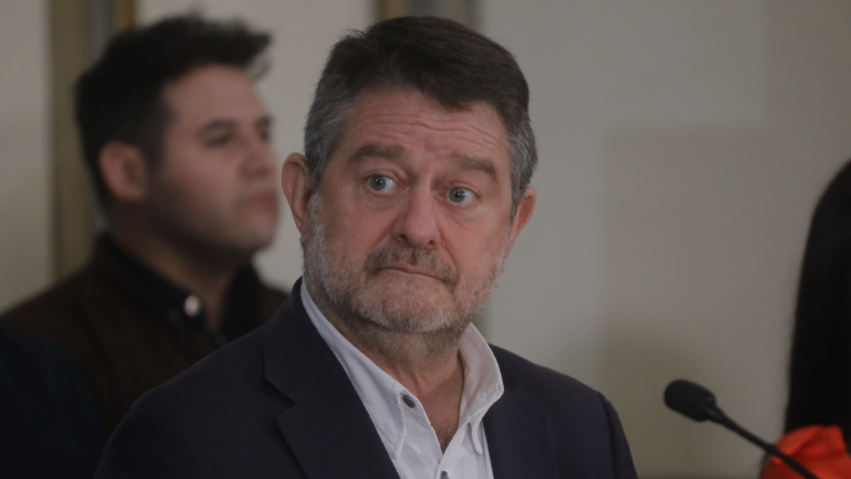 El insólito error que puede echar por tierra el pedido de destitución del gobernador Orrego
