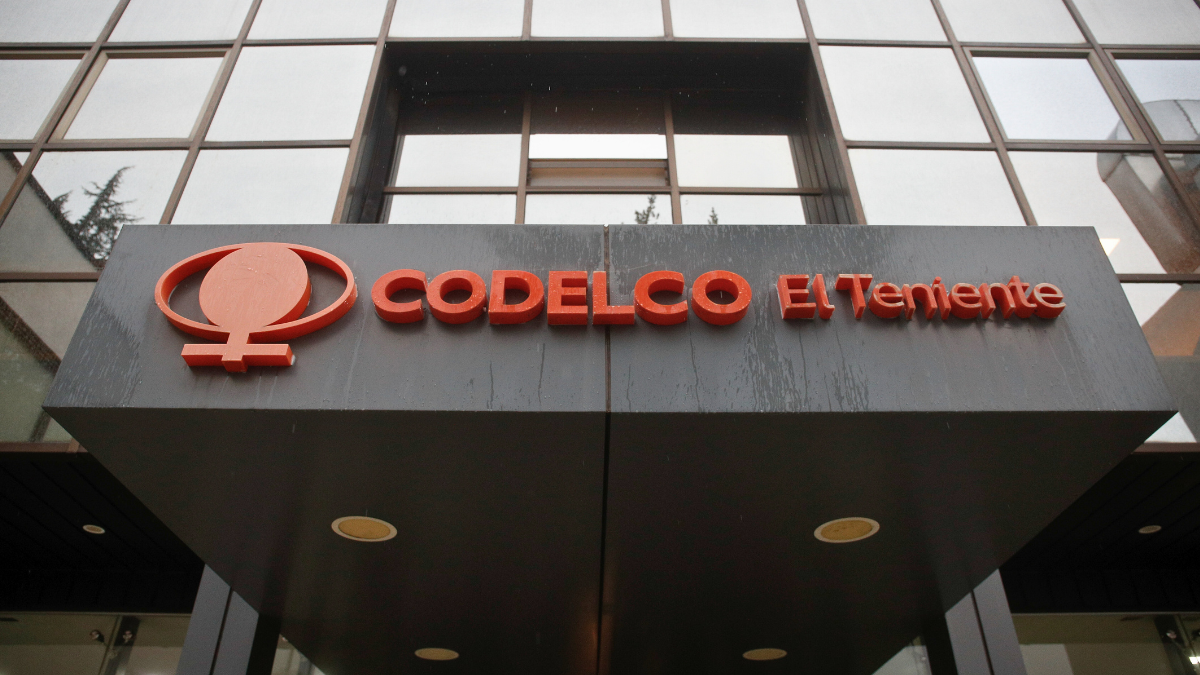 Altos ejecutivos de Codelco serán citados a declarar: Fiscalía detalla las próximas diligencias por derrumbe en El Teniente