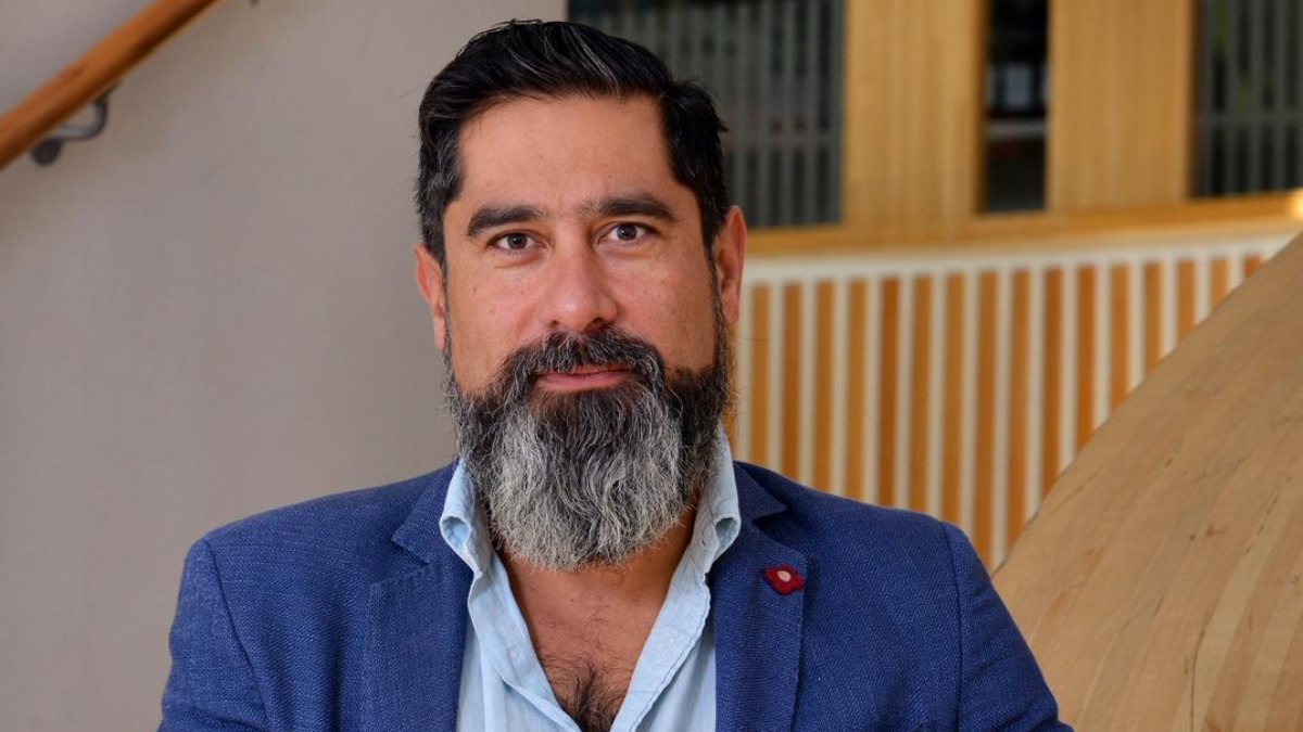Cristóbal Bellolio y descuelgues en Chile Vamos en favor de Kast: