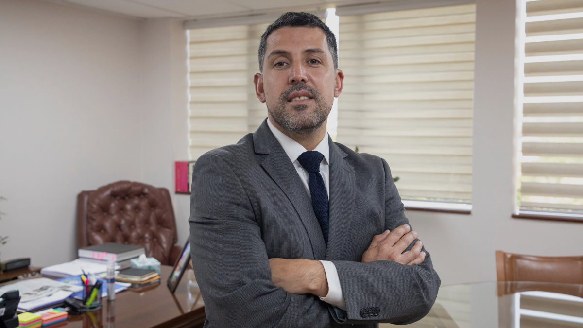 Daniel Reyes, alcalde de La Florida, explica su apoyo a Kast: “Su diagnóstico respecto a la seguridad es mucho más acertado que el de Matthei”
