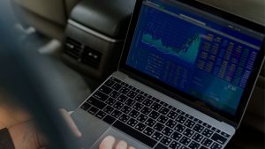 Bolsa de valores para principiantes: esto es lo esencial para empezar sin complicaciones