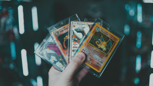 VIDEO - Arriesga ser deportado: chileno fue arrestado en EEUU tras robar cartas en Mundial de Pokémon