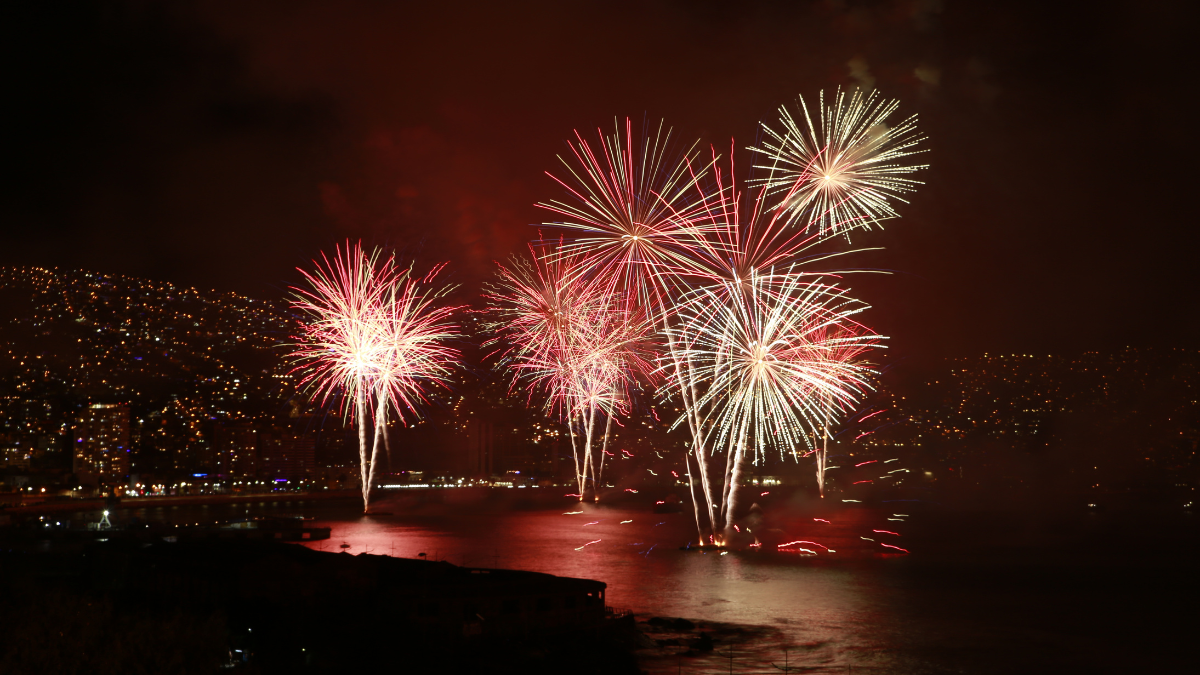 El motivo por el que Valparaíso se quedaría sin show de fuegos artificiales en Año Nuevo
