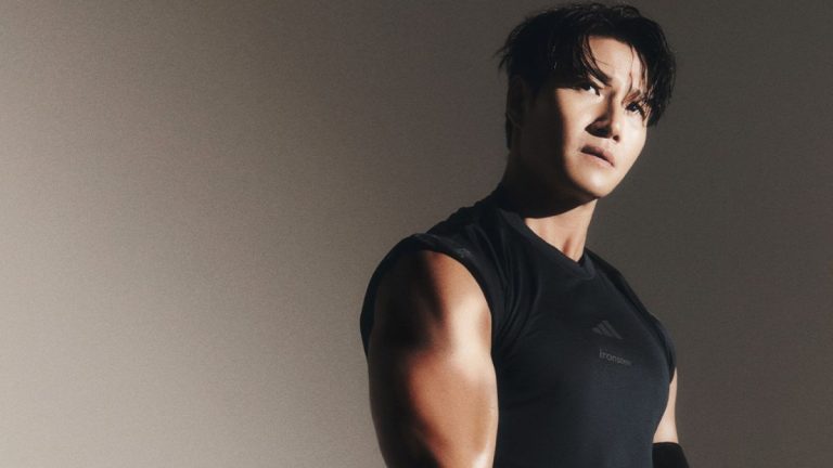 Con carta manuscrita: Kim Jong-kook sorprende a fanáticos del K-Pop anunciando su boda a los 49 años