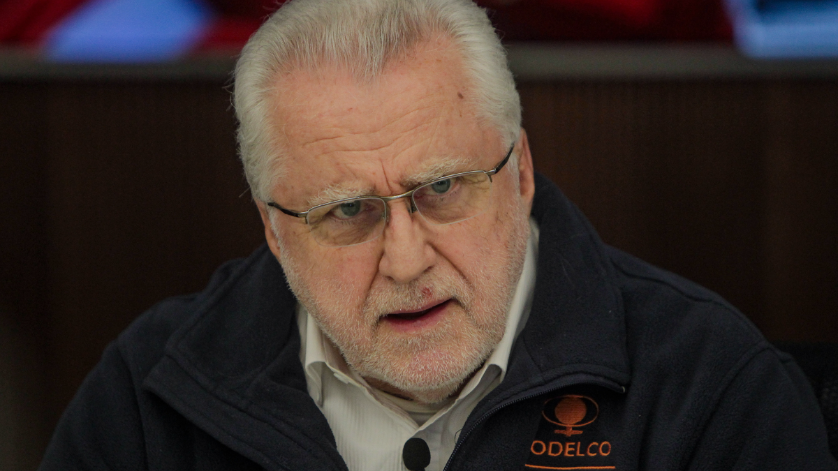 Codelco convoca a líder del rescate de 