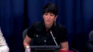 Caso Epstein: revelan que Ghislaine Maxwell fue invitada a evento de los Clinton en 2013 pese a acusaciones en su contra